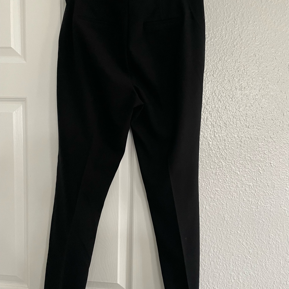 Jennifer Lopez pants - Picture 5 of 10